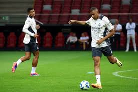 声誉大为受 声誉大为受